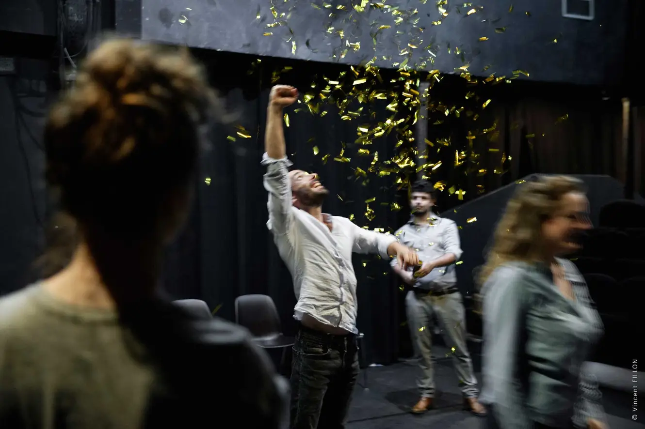 UN ENNEMI DU PEUPLE – de Guillaume Gras – Off Avignon 2022