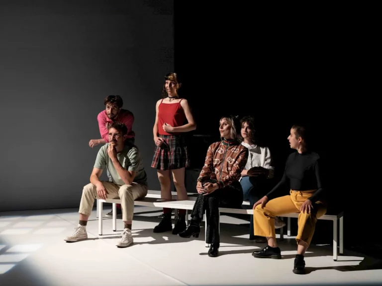 ENTREE DES ARTISTES – d’Ahmed Madani – Off Avignon 2024