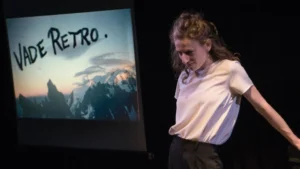 LALALANGUE – et texte de Frédérique Voruz – Off Avignon 2023