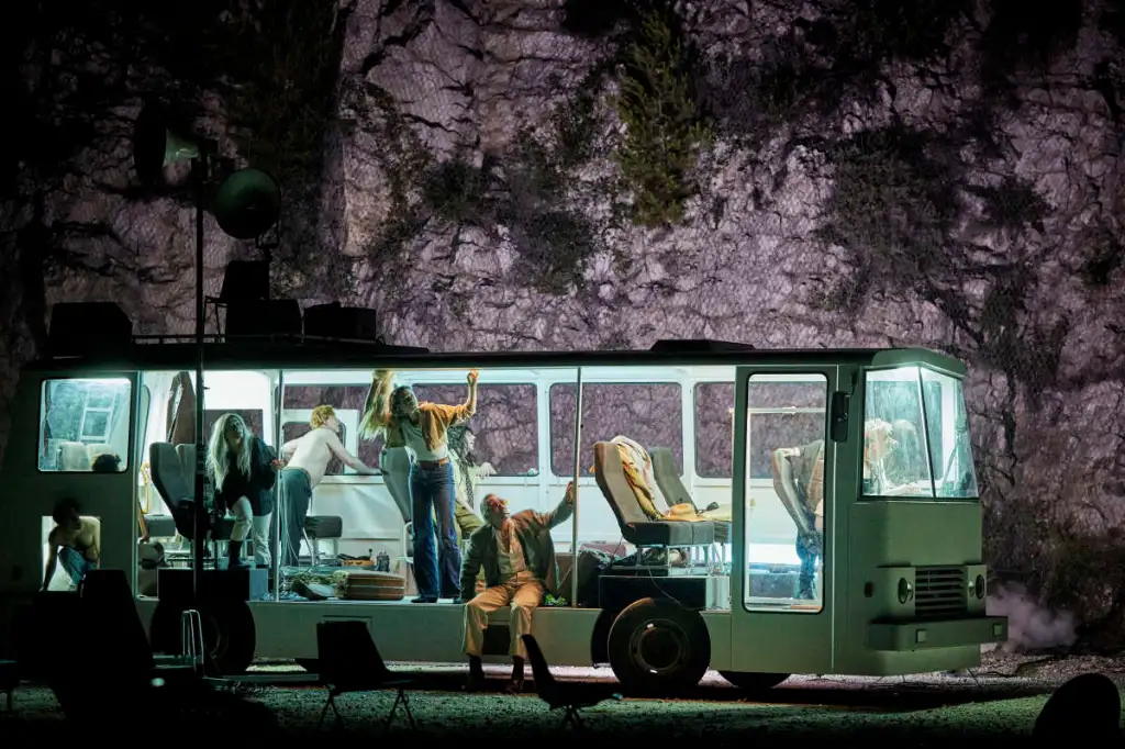 Le Jardin des délices de Philippe Quesne – Carrière de Boulbon – Festival d’Avignon 2023