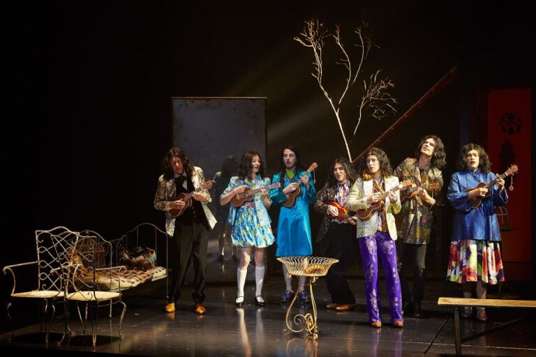 Lewis versus Alice mis en scène par Macha Makeïeff au Festival d’Avignon 2019