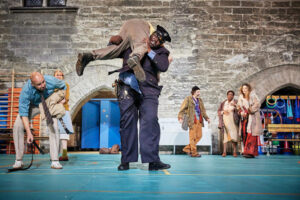 Welfare de Julie Deliquet dans la Cour d’honneur – Festival d’Avignon 2023